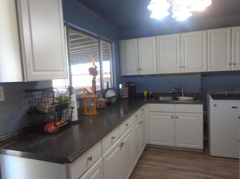 640 Kathleen Dr, Barstow, CA 92311 photo 7