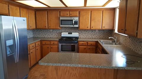 9930 Johnson Rd, Phelan, CA 92371 photo 5