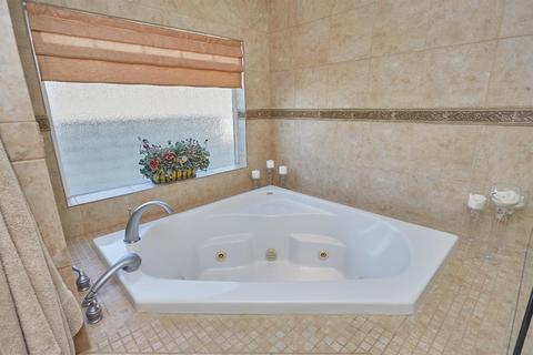 14938 Shady Elm Ln, Helendale, CA 92342 photo 25