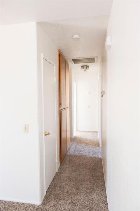 13490 Algonquin Rd, Apple Valley, CA 92308 photo 13