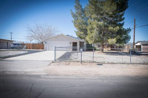 13490 Algonquin Rd, Apple Valley, CA 92308 photo 2