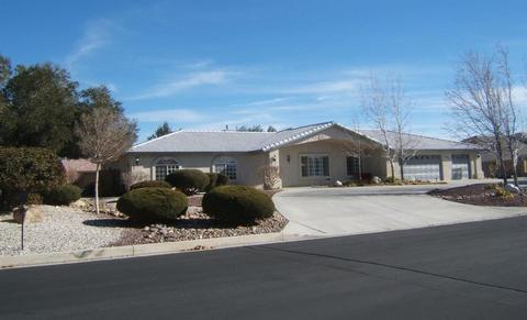 12815 Quail Summit Rd, Apple Valley, CA 92308 photo 2