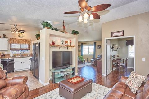 14336 Ivy St, Adelanto, CA 92301 photo 3