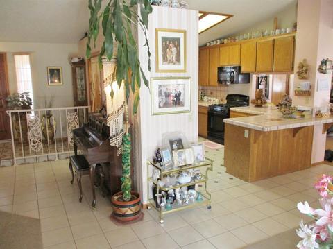 18157 Hinton St, Hesperia, CA 92345 photo 9