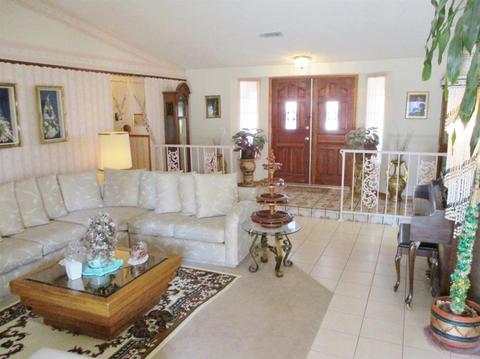 18157 Hinton St, Hesperia, CA 92345 photo 11