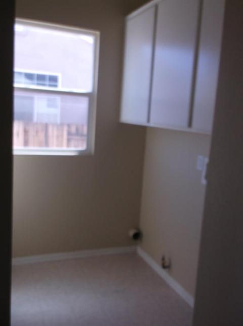 21142 Champanel Rd, Apple Valley, CA 92308 photo 9
