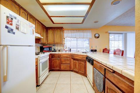 7616 Hemlock Ave, Hesperia, CA 92345 photo 14