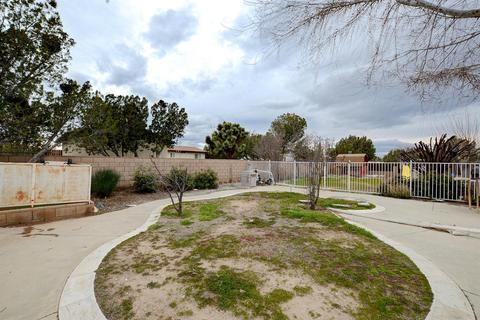 7616 Hemlock Ave, Hesperia, CA 92345 photo 28