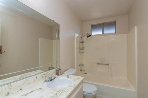 18347 Hinton St, Hesperia, CA 92345 photo 12