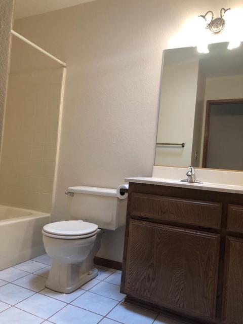7457 Oxford Ave, Hesperia, CA 92345 photo 28