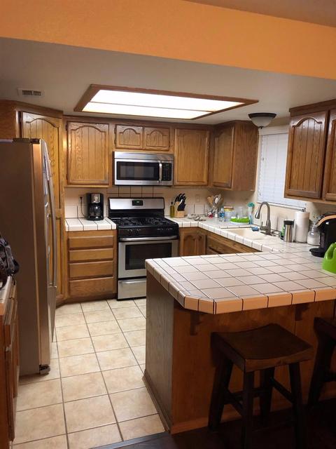 18907 Rocksprings Rd, Hesperia, CA 92345 photo 4