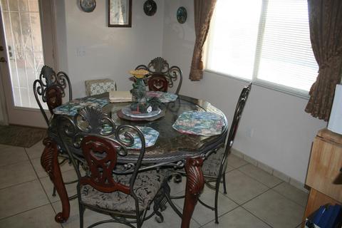 16046 Wato Rd, Apple Valley, CA 92307 photo 5
