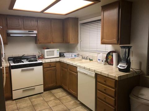 19037 Elm Dr, Apple Valley, CA 92308 photo 4