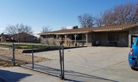 17680 Linden St, Hesperia, CA 92345 photo 1