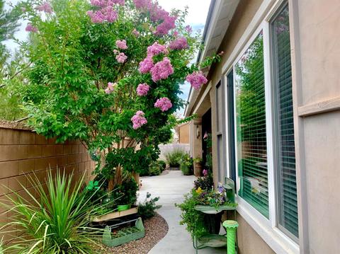 10725 Bridge Haven Rd, Apple Valley, CA 92308 photo 2