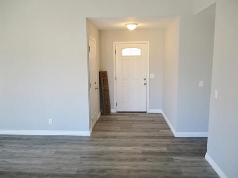 13238 Setancket Rd, Apple Valley, CA 92308 photo 3