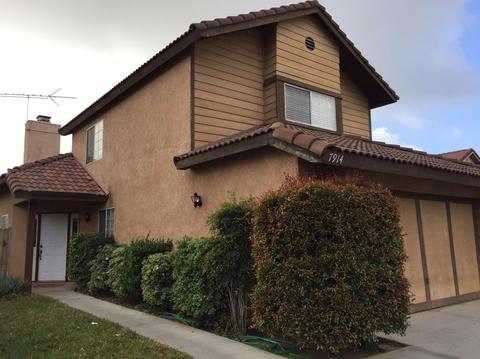 7914 Reagan Rd, Riverside, CA 92509 photo 1