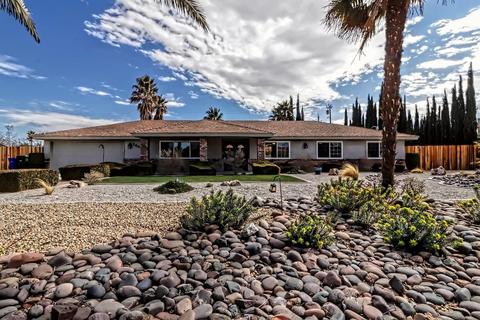 14003 Delaware Rd, Apple Valley, CA 92307 photo 1