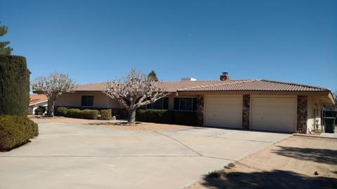 15055 Pamlico Rd, Apple Valley, CA 92307 photo 2