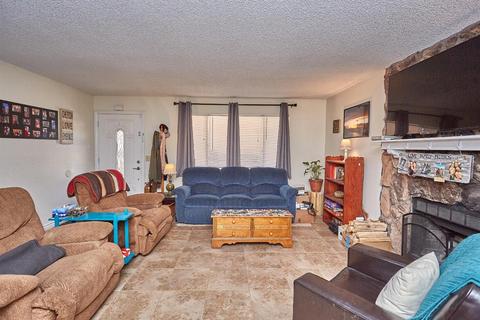 7837 Victor Ave, Hesperia, CA 92345 photo 3