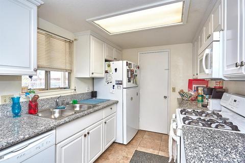 7837 Victor Ave, Hesperia, CA 92345 photo 9