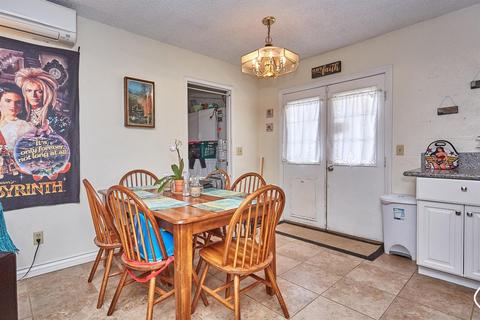 7837 Victor Ave, Hesperia, CA 92345 photo 7