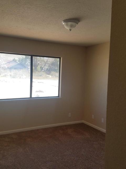 16444 Arcata Ln, Apple Valley, CA 92307 photo 9