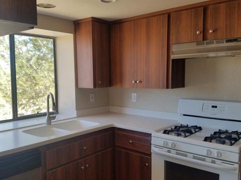 16444 Arcata Ln, Apple Valley, CA 92307 photo 6