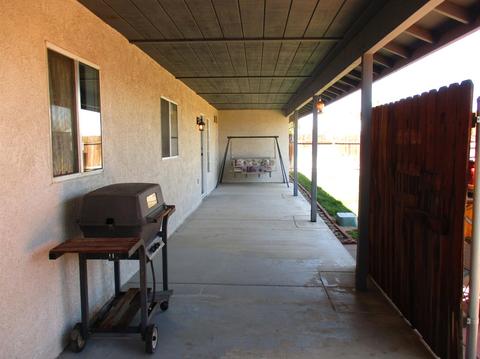 20042 Cronese Ln, Apple Valley, CA 92308 photo 22