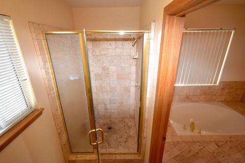 16188 Siskiyou Ct, Apple Valley, CA 92307 photo 27
