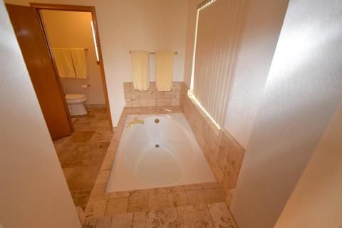 16188 Siskiyou Ct, Apple Valley, CA 92307 photo 25