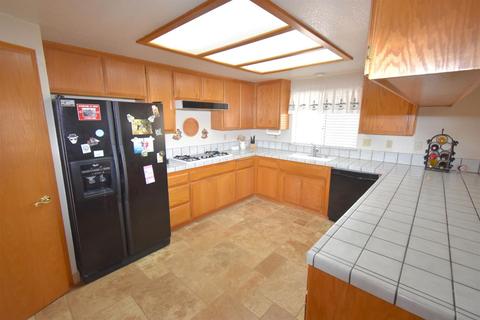 16188 Siskiyou Ct, Apple Valley, CA 92307 photo 16