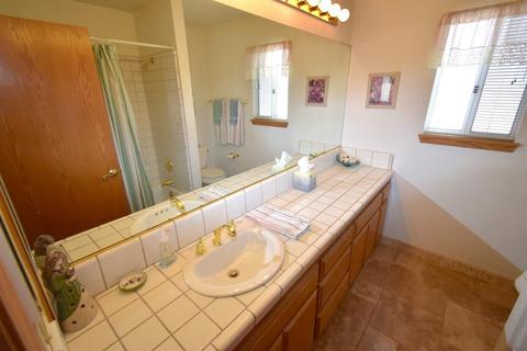 16188 Siskiyou Ct, Apple Valley, CA 92307 photo 21