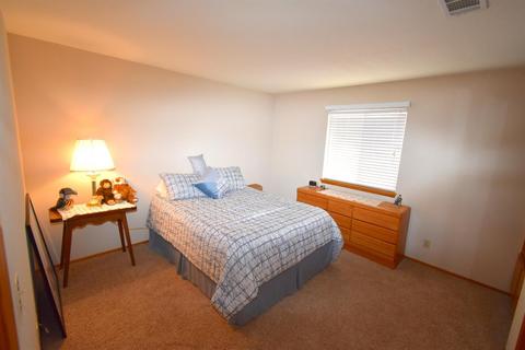 16188 Siskiyou Ct, Apple Valley, CA 92307 photo 22