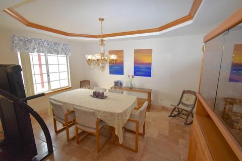 16188 Siskiyou Ct, Apple Valley, CA 92307 photo 9