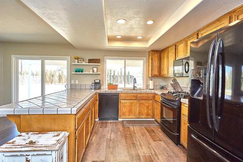 13927 Ivanpah Rd, Apple Valley, CA 92307 photo 12