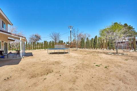 13927 Ivanpah Rd, Apple Valley, CA 92307 photo 43