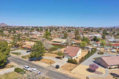 13927 Ivanpah Rd, Apple Valley, CA 92307 photo 46