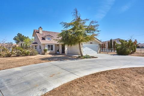 13927 Ivanpah Rd, Apple Valley, CA 92307 photo 1