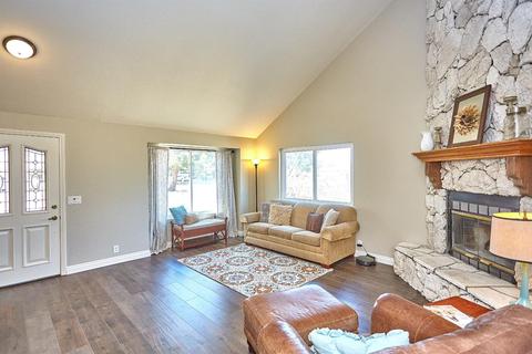 13927 Ivanpah Rd, Apple Valley, CA 92307 photo 3