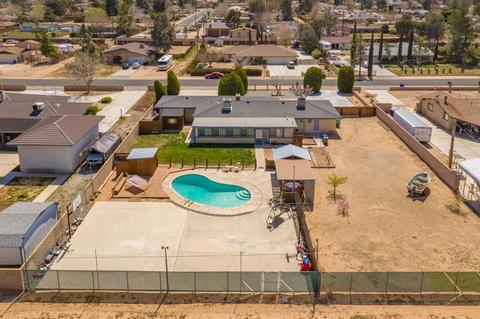 20590 Eyota Rd, Apple Valley, CA 92308 photo 5