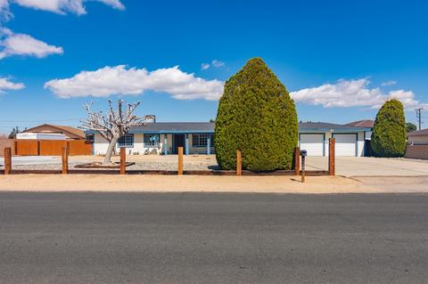 20590 Eyota Rd, Apple Valley, CA 92308 photo 6