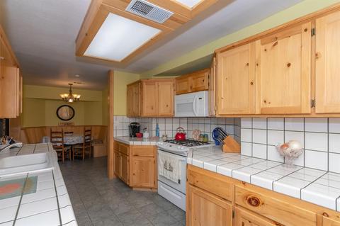 20590 Eyota Rd, Apple Valley, CA 92308 photo 24