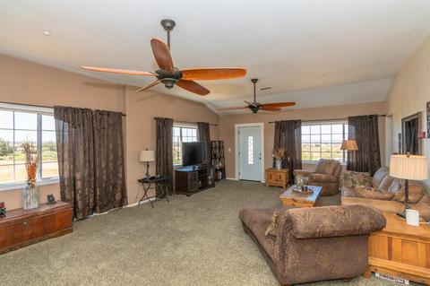 19922 Judy Ln, Apple Valley, CA 92308 photo 13
