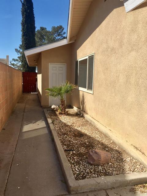 1108 Bigger St, Barstow, CA 92311 photo 12