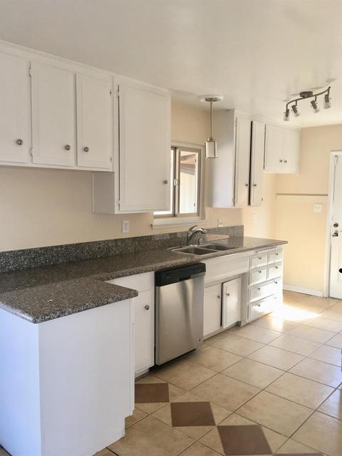 1108 Bigger St, Barstow, CA 92311 photo 2