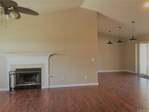 17859 Mesa St, Hesperia, CA 92345 photo 8
