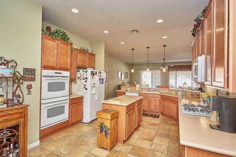 10317 Wilmington Ln, Apple Valley, CA 92308 photo 7