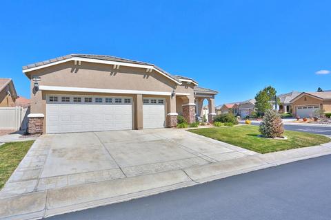 10317 Wilmington Ln, Apple Valley, CA 92308 photo 3