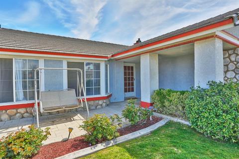 15135 Halinor St, Hesperia, CA 92345 photo 5